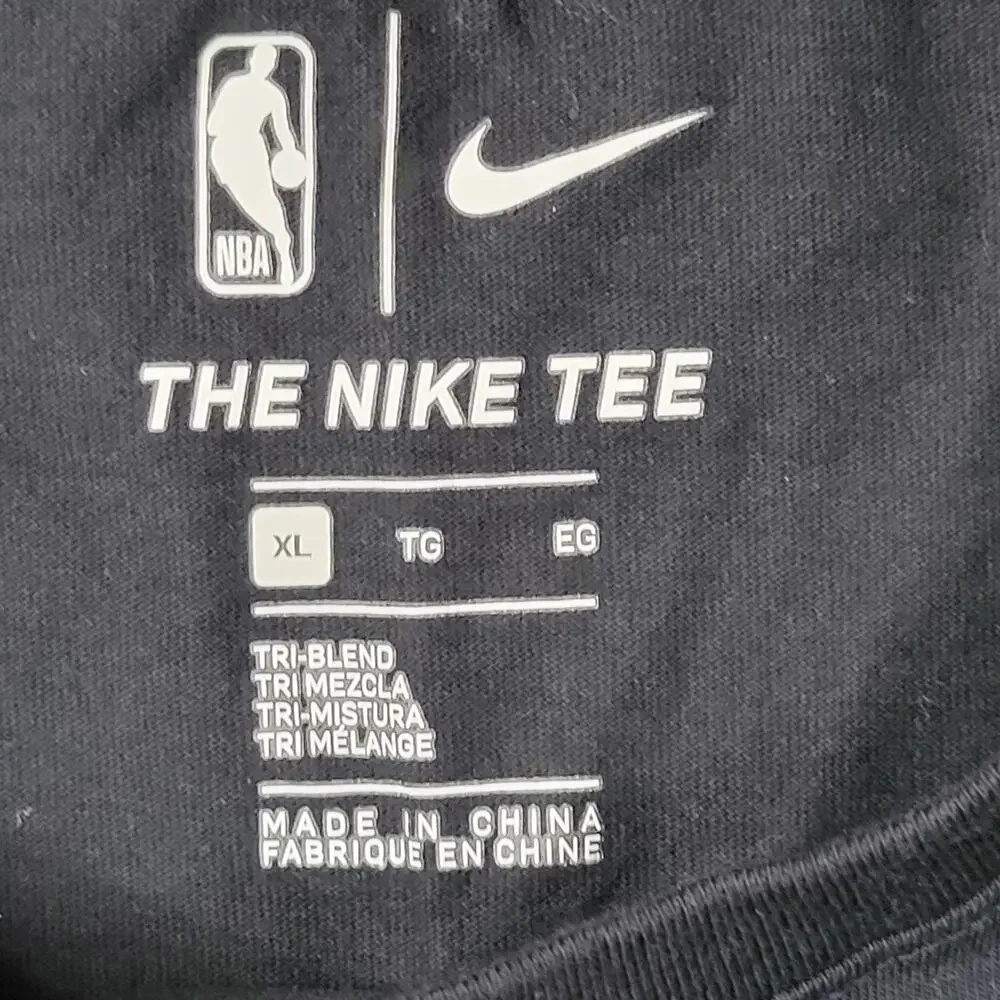 Celtics The Nike Tee Black Long Sleeve Size XL NBA Green Lucky Leprechaun Logo